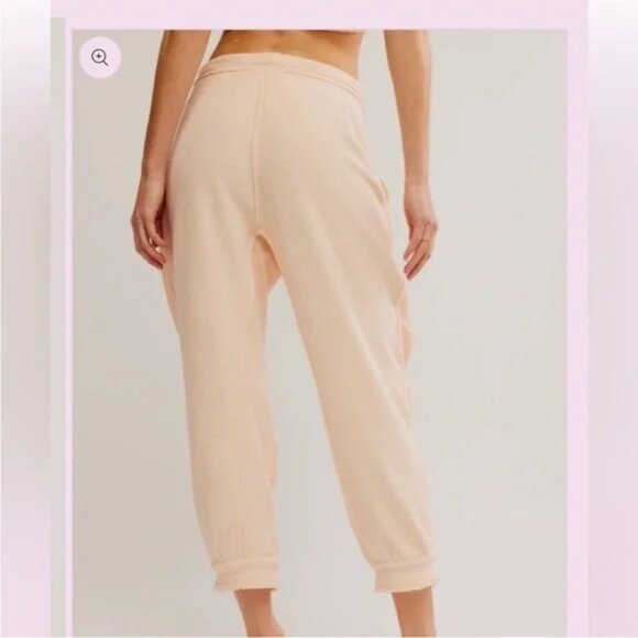 NWOT Free people Day Off Fleece Pullover/ Joggers Set Peach-EXTRA SMALL - Picture 3 of 5